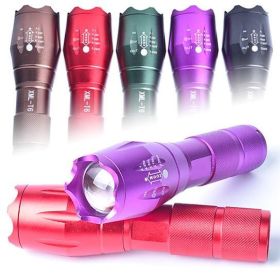 Grab-N-Go Zoomable Focusing Flashlight In 5 Colors (Color: Red)